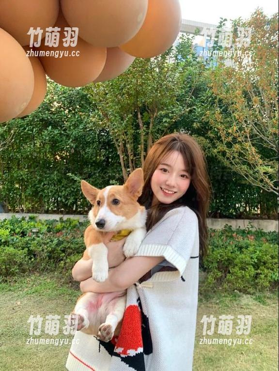UnlockTiny Asa的制服魅力：网盘链接与下载方式一次发布！.txt